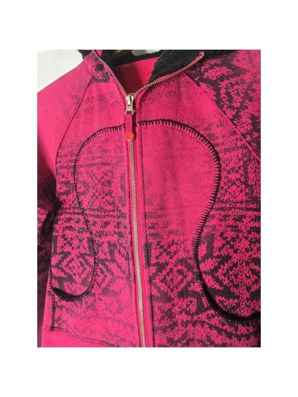 Lululemon Scuba Jacket Special Edition Pink Snowflake Fluffy Hood Full Zip Sz 4